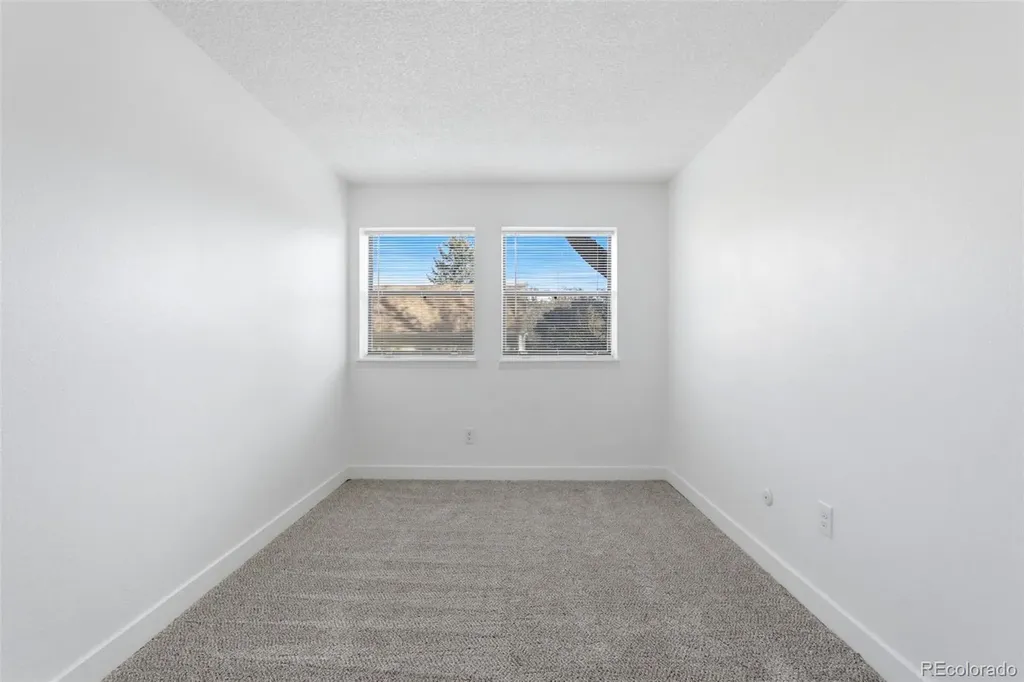 3868 S Fraser Street Aurora CO 80014