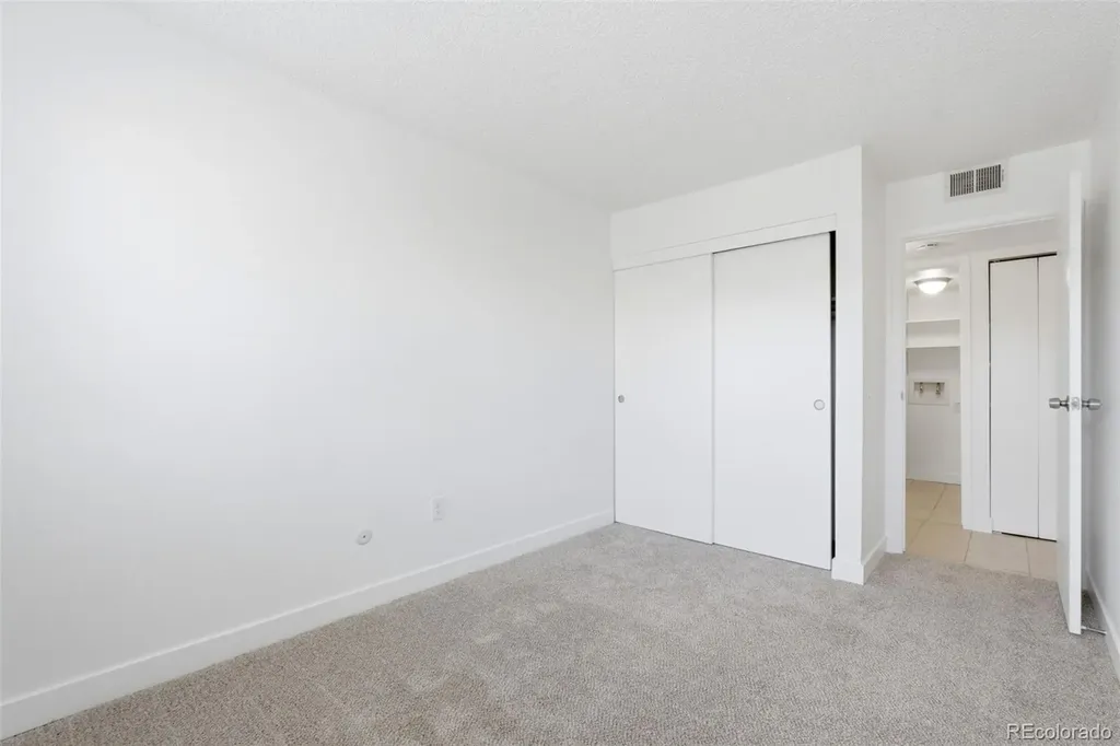 3868 S Fraser Street Aurora CO 80014