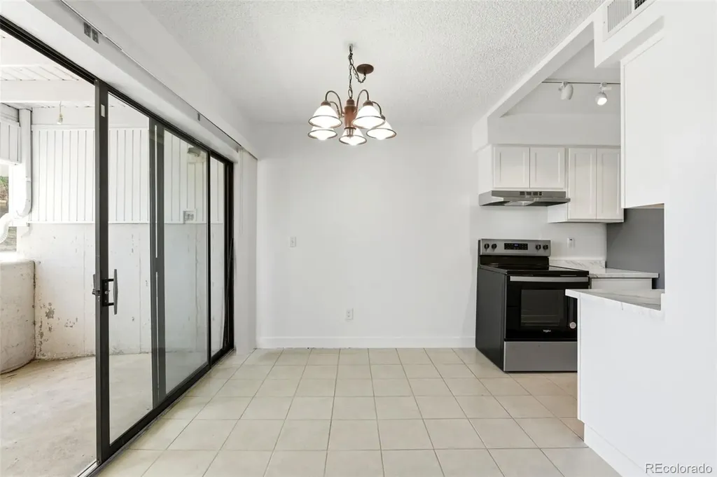 3868 S Fraser Street Aurora CO 80014