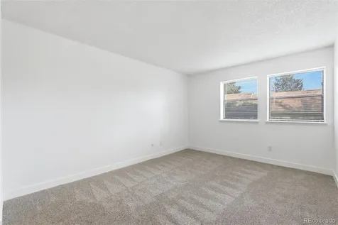 3868 S Fraser Street Aurora CO 80014