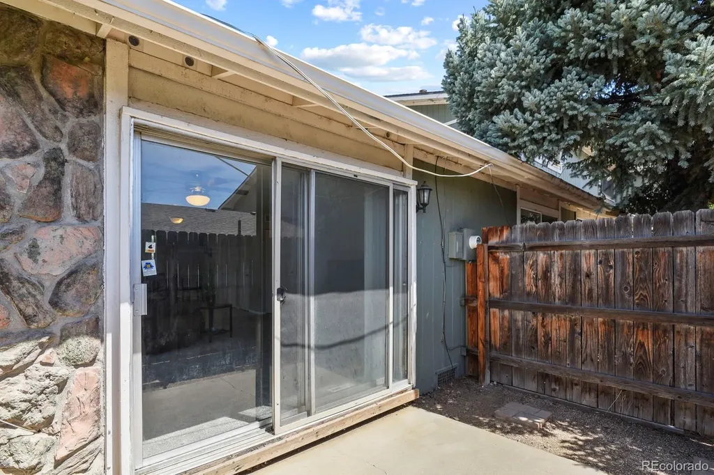 2246 N Coronado Parkway Parkway Denver CO 80229
