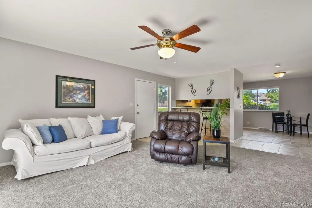 2246 N Coronado Parkway Parkway Denver CO 80229