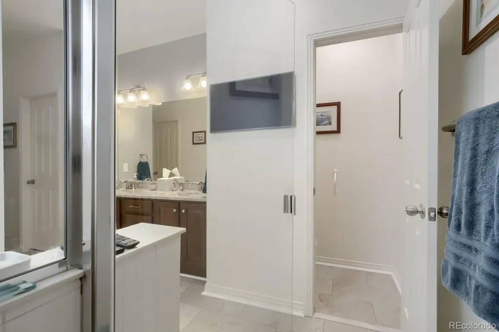 537 Peregrine Circle Longmont CO 80504