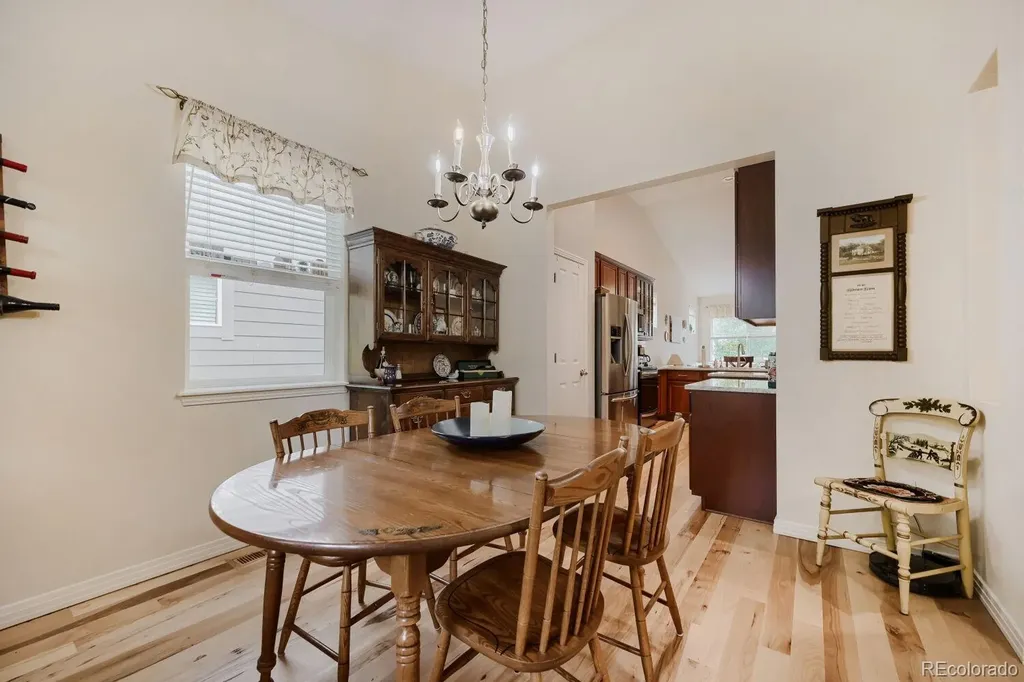 537 Peregrine Circle Longmont CO 80504