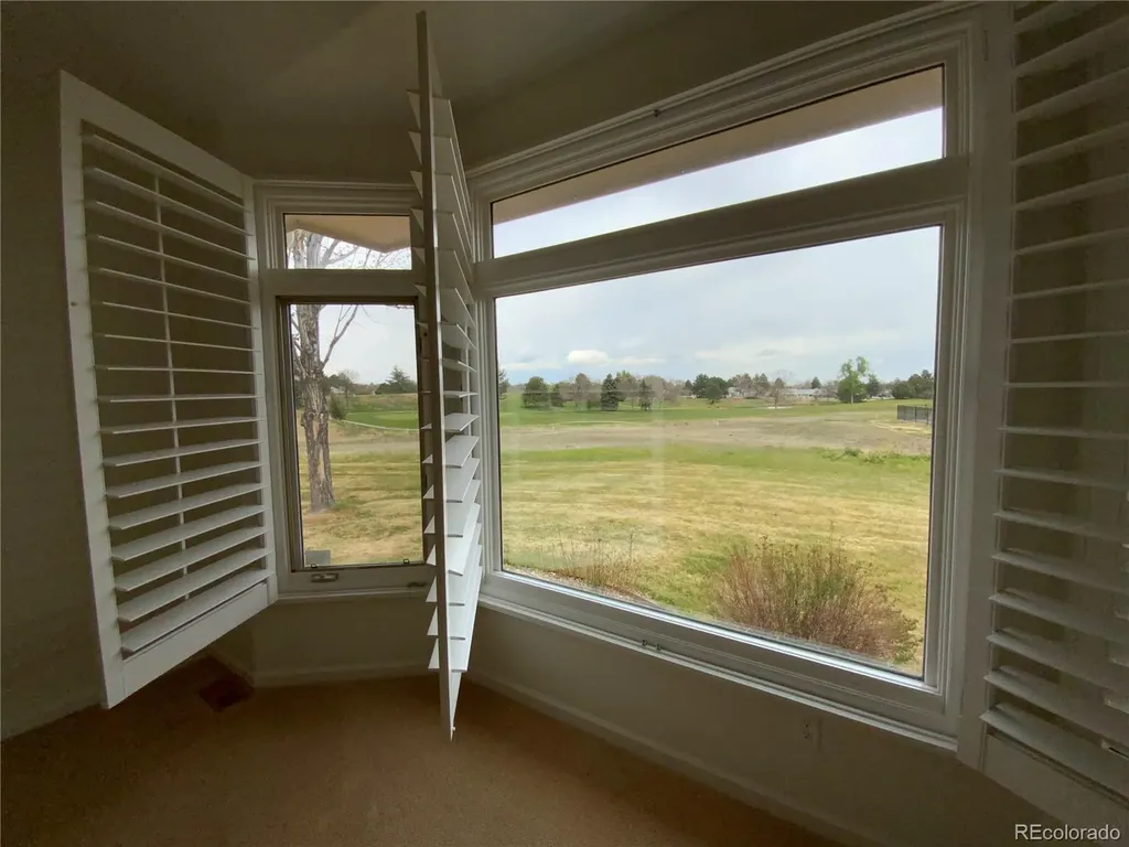 2 Mackenzie Court Highlands Ranch CO 80130