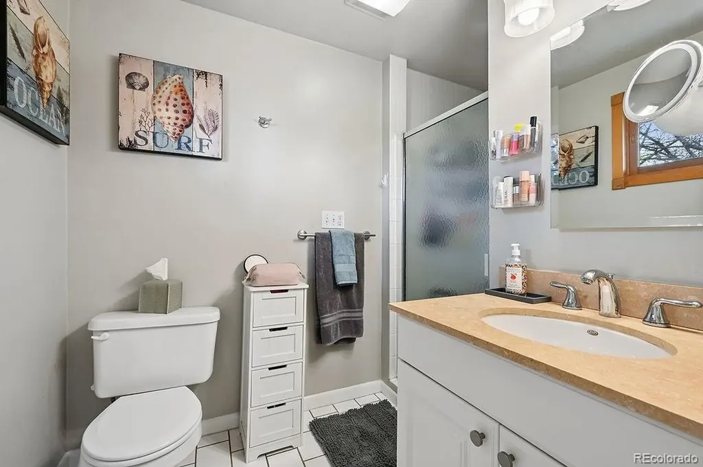 5402 E Warren Avenue Denver CO 80222