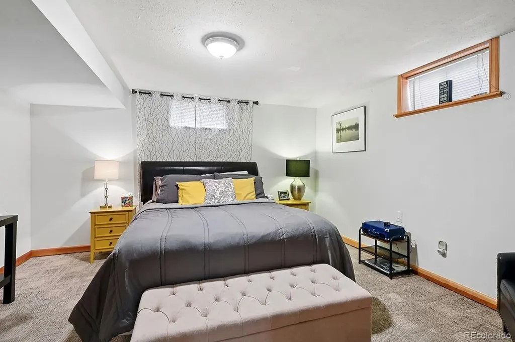 5402 E Warren Avenue Denver CO 80222
