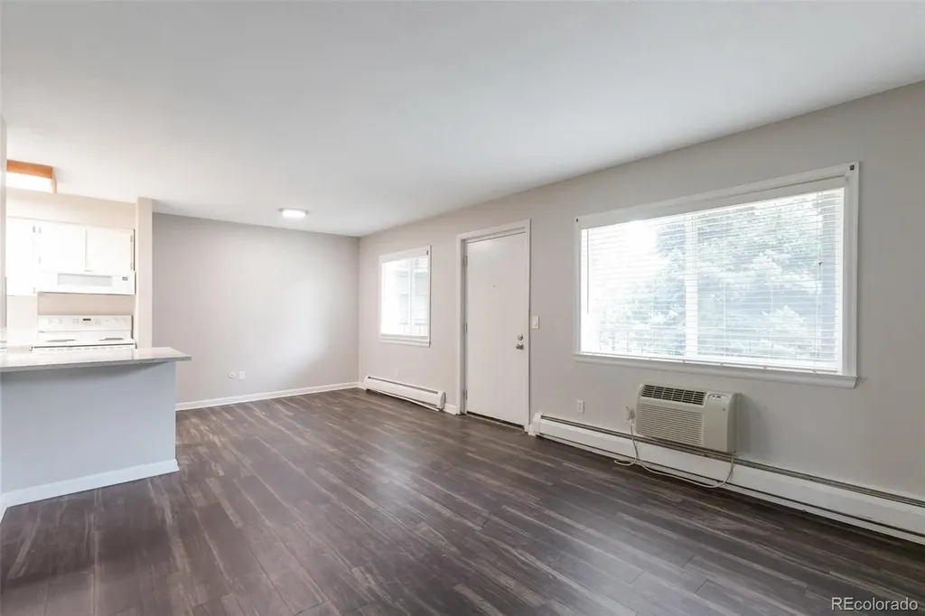 5770 E Warren Avenue Denver CO 80222