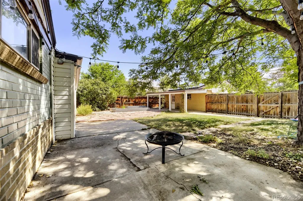 2670 Olive Street Denver CO 80207
