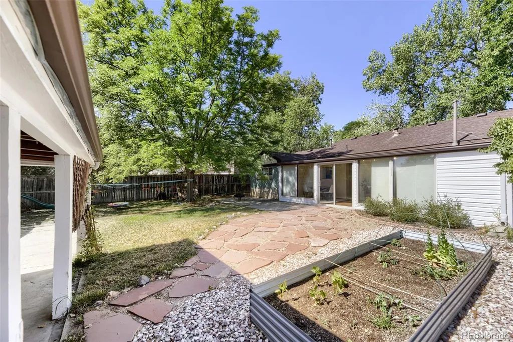 2670 Olive Street Denver CO 80207