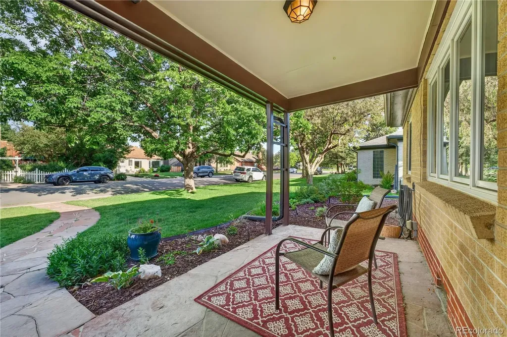 1135 Elm Street Denver CO 80220