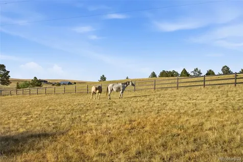 47682 Knibbe Court Parker CO 80138