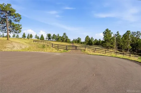 47682 Knibbe Court Parker CO 80138