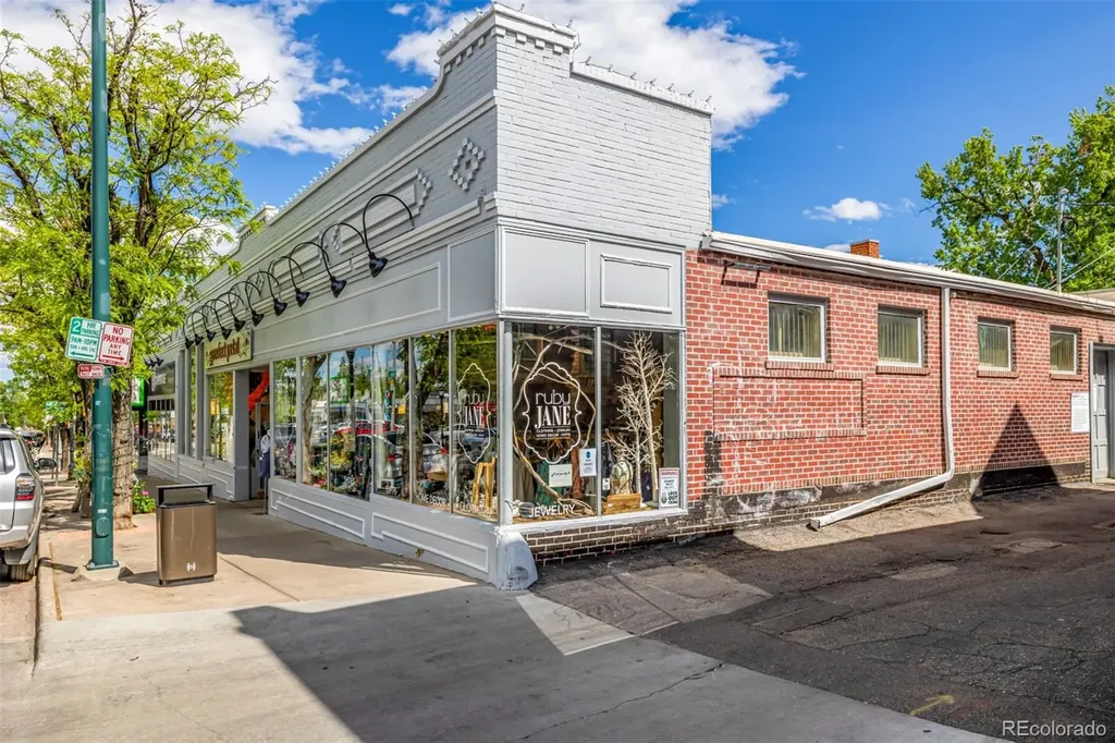 1800 Grove Street Denver CO 80204