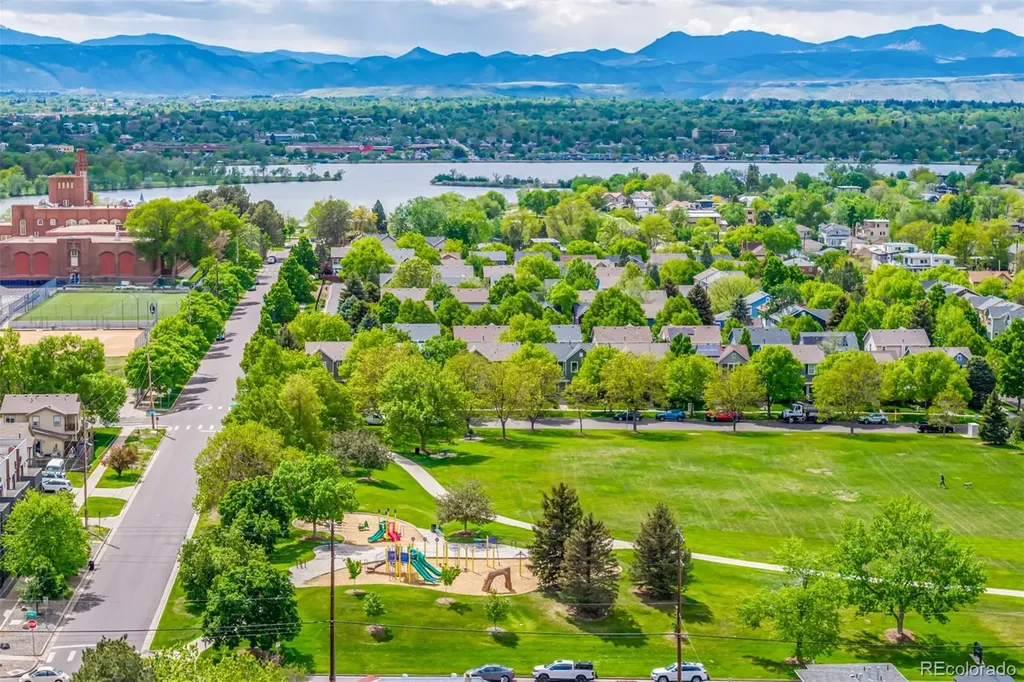 1800 Grove Street Denver CO 80204