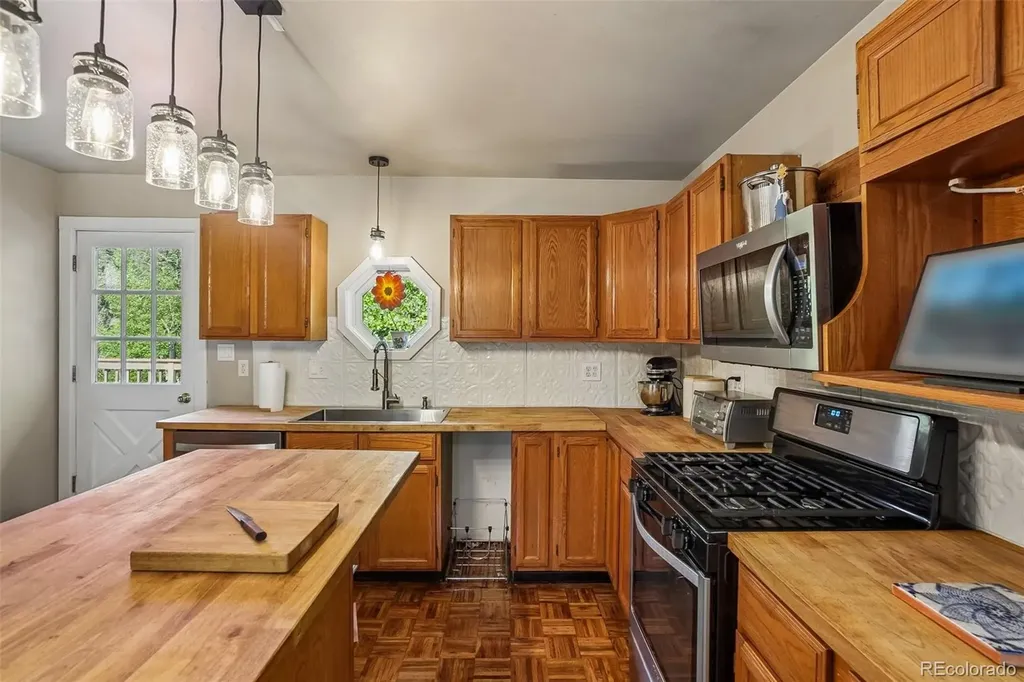 31582 Pike View Drive Conifer CO 80433