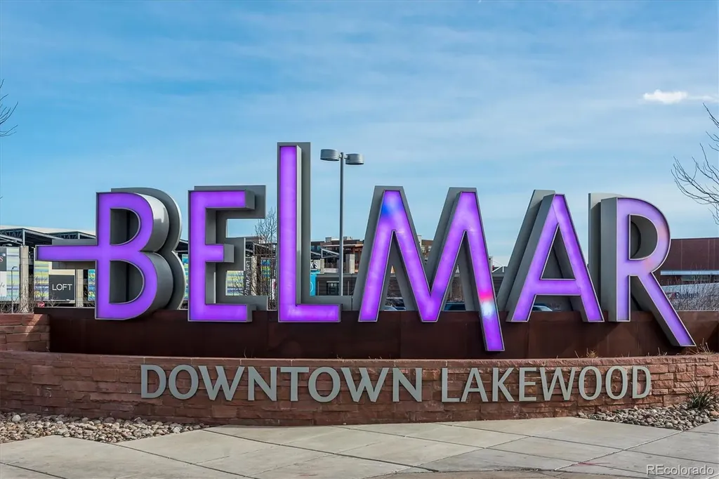 844 S Vance Street Lakewood CO 80226
