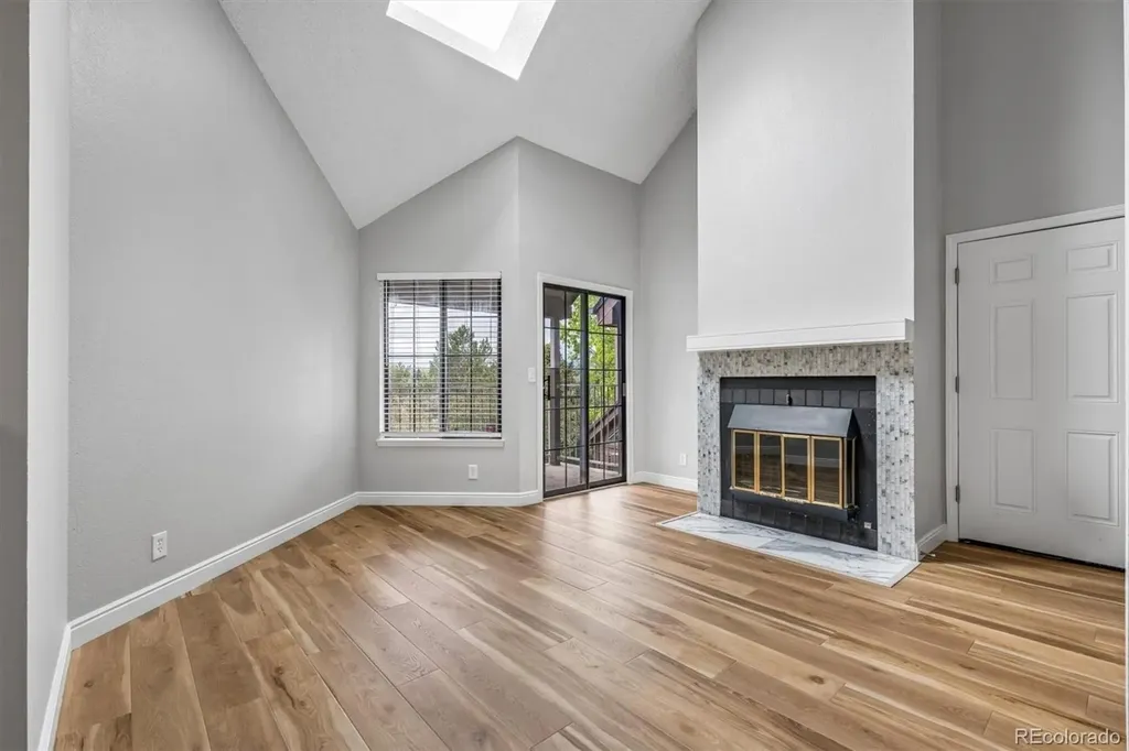 844 S Vance Street Lakewood CO 80226