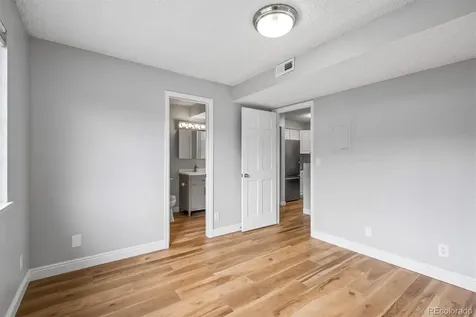 844 S Vance Street Lakewood CO 80226