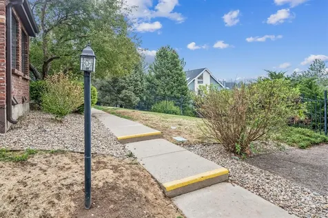844 S Vance Street Lakewood CO 80226