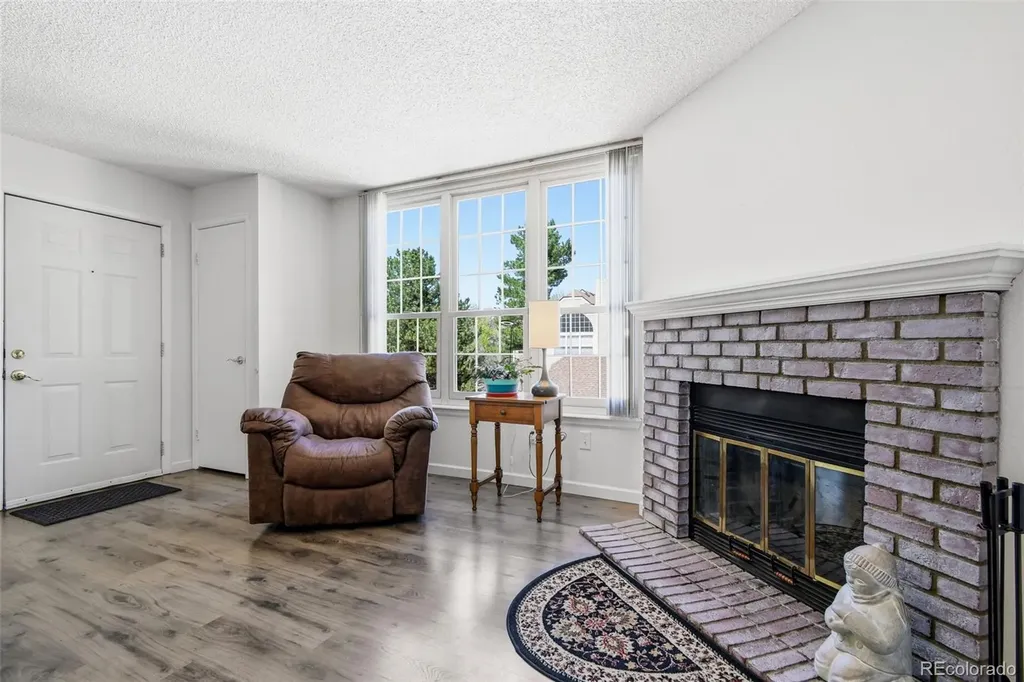 965 S Miller Street Lakewood CO 80226
