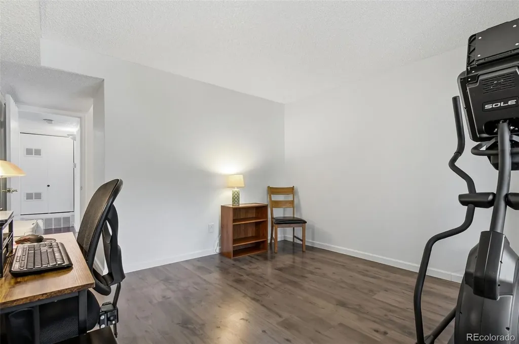 965 S Miller Street Lakewood CO 80226