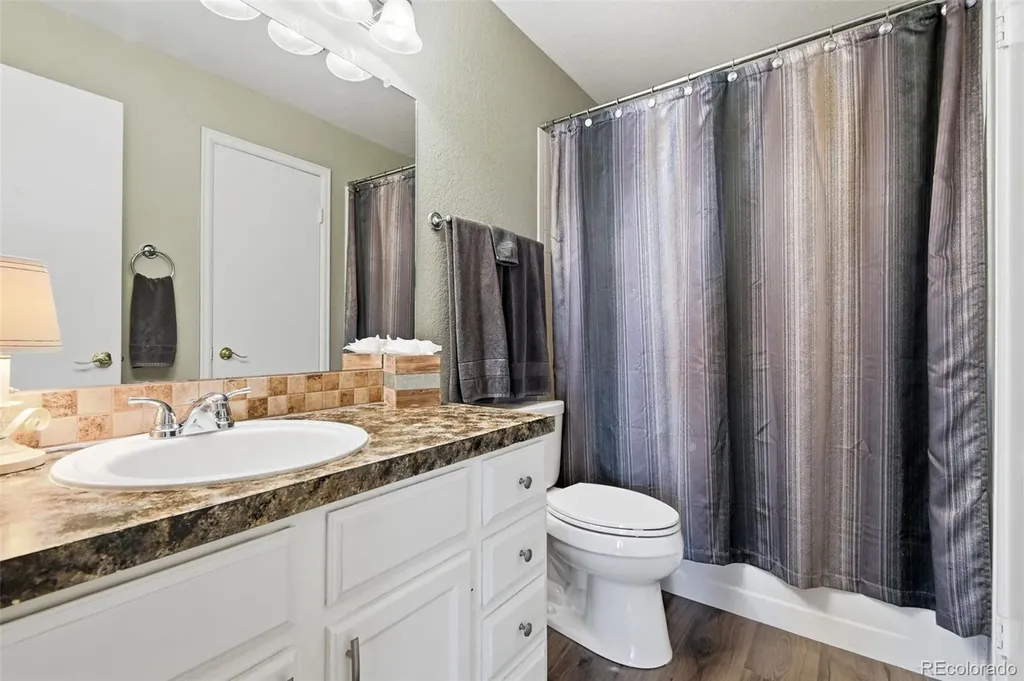 965 S Miller Street Lakewood CO 80226