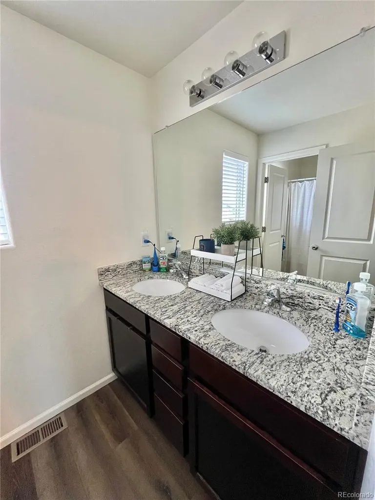 47384 Lilac Avenue Bennett CO 80102