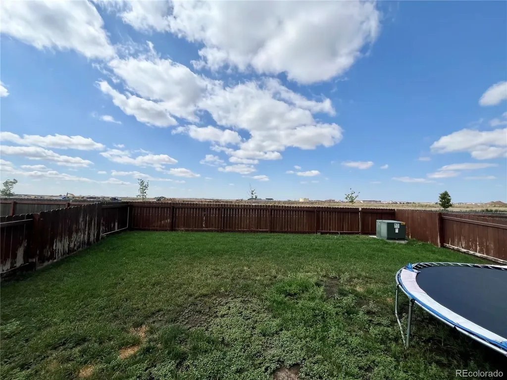 47384 Lilac Avenue Bennett CO 80102
