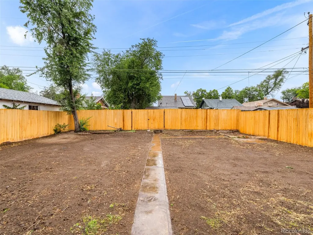 1329 Wabash Avenue Pueblo CO 81004