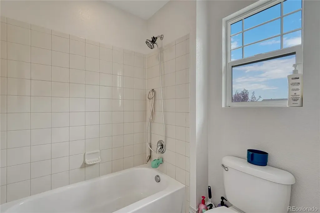 5050 S Riviera Court Aurora CO 80015