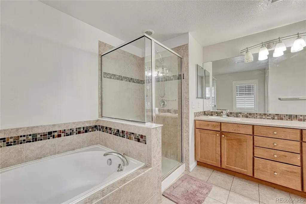 5050 S Riviera Court Aurora CO 80015