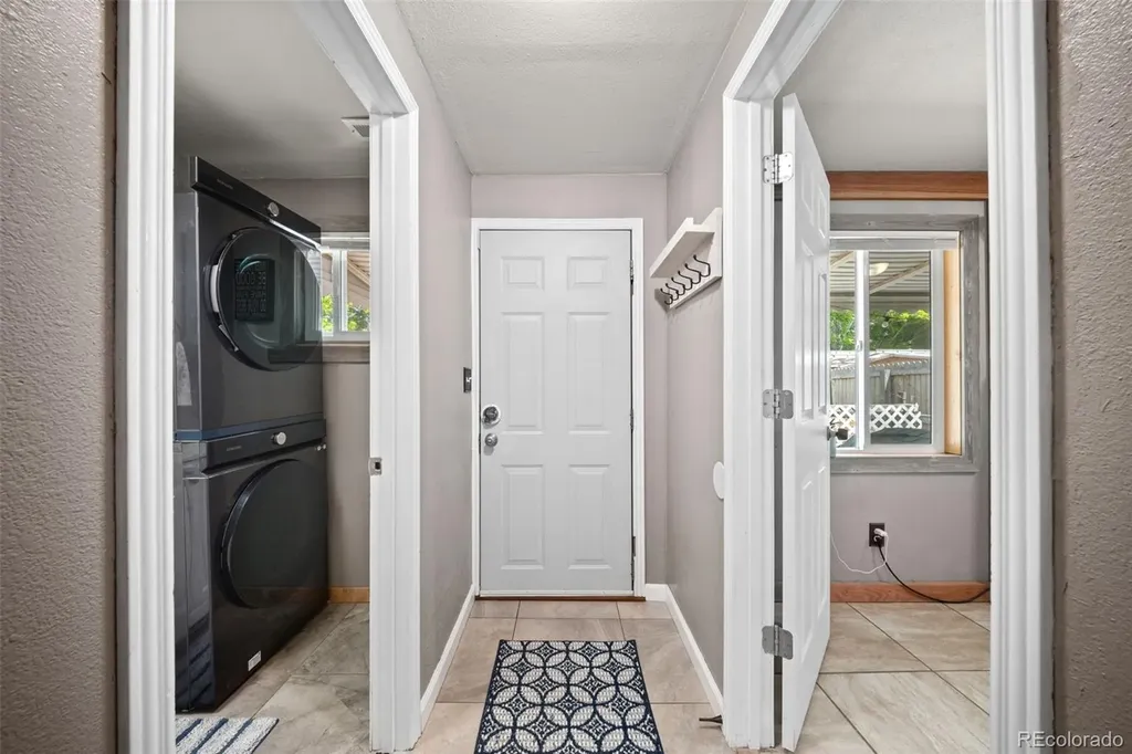 4720 Robb Street Wheat Ridge CO 80033
