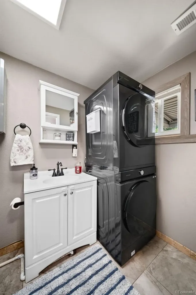 4720 Robb Street Wheat Ridge CO 80033