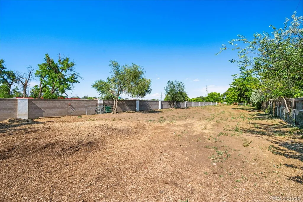 4720 Robb Street Wheat Ridge CO 80033