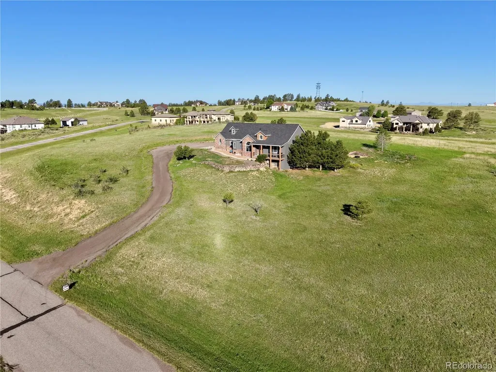 625 Coyote Trail Elizabeth CO 80107