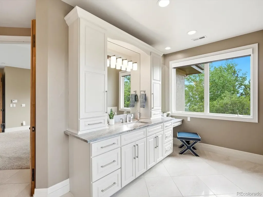 614 Cliffgate Lane Castle Rock CO 80108