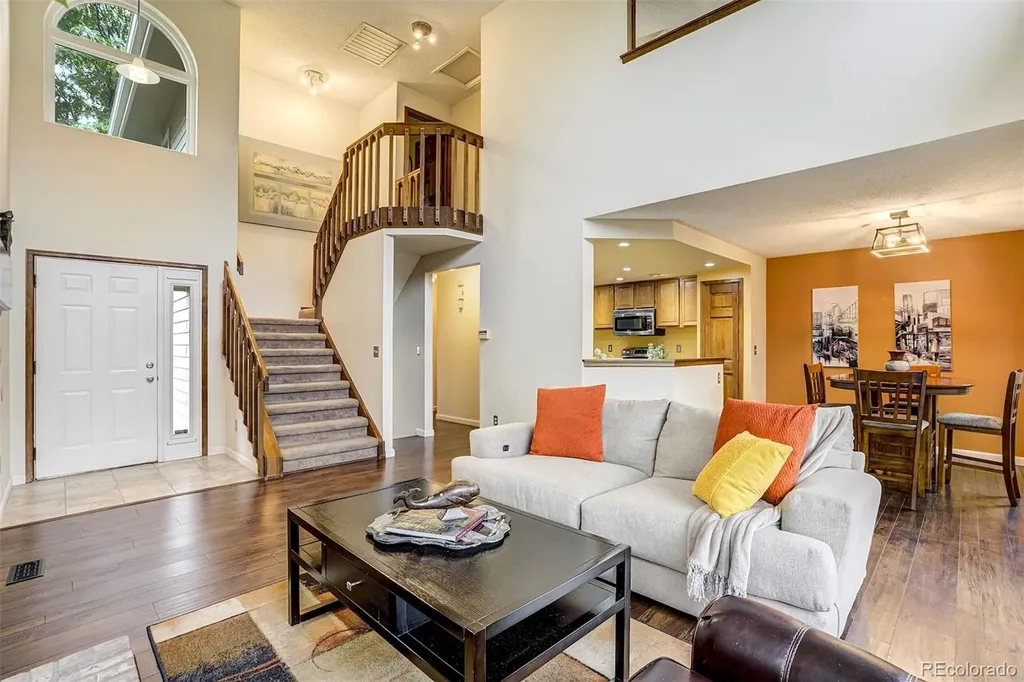 2077 E Phillips Place Littleton CO 80122