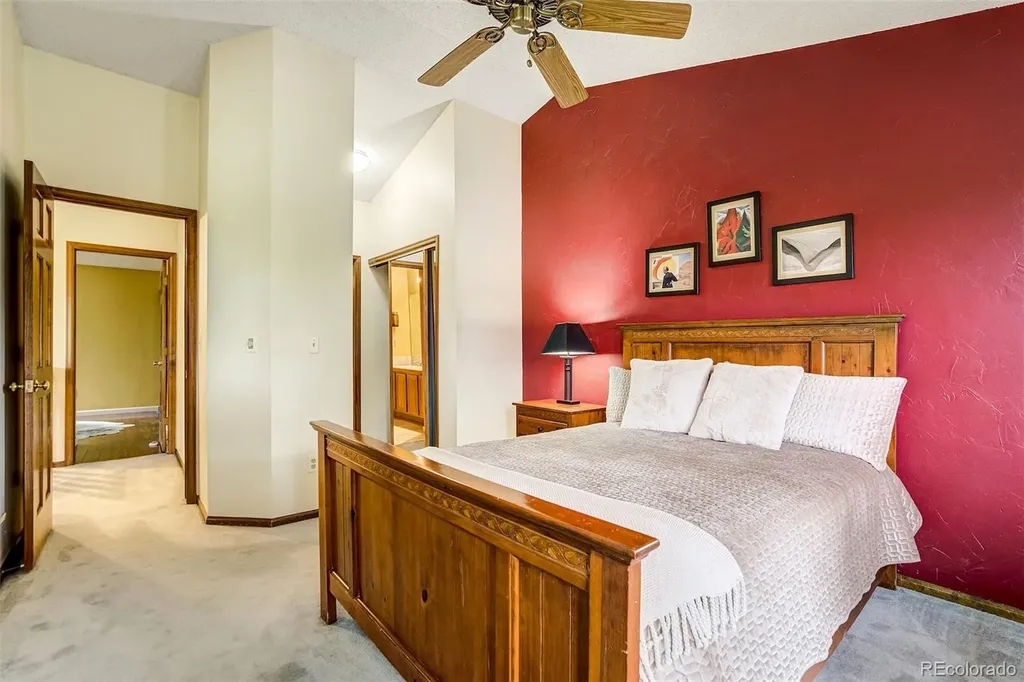2077 E Phillips Place Littleton CO 80122