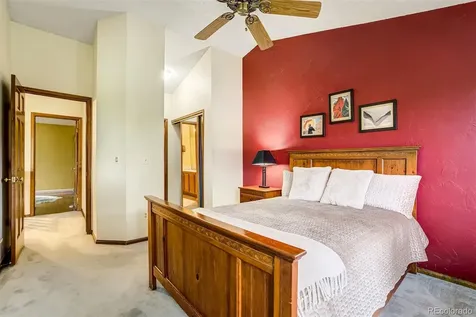 2077 E Phillips Place Littleton CO 80122