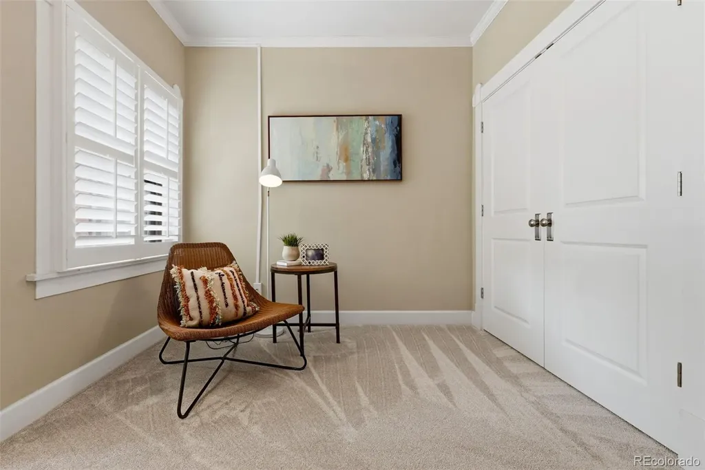 758 Elizabeth Street Denver CO 80206
