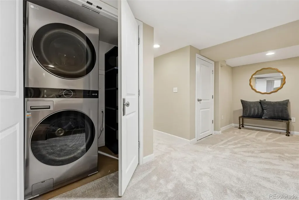 758 Elizabeth Street Denver CO 80206