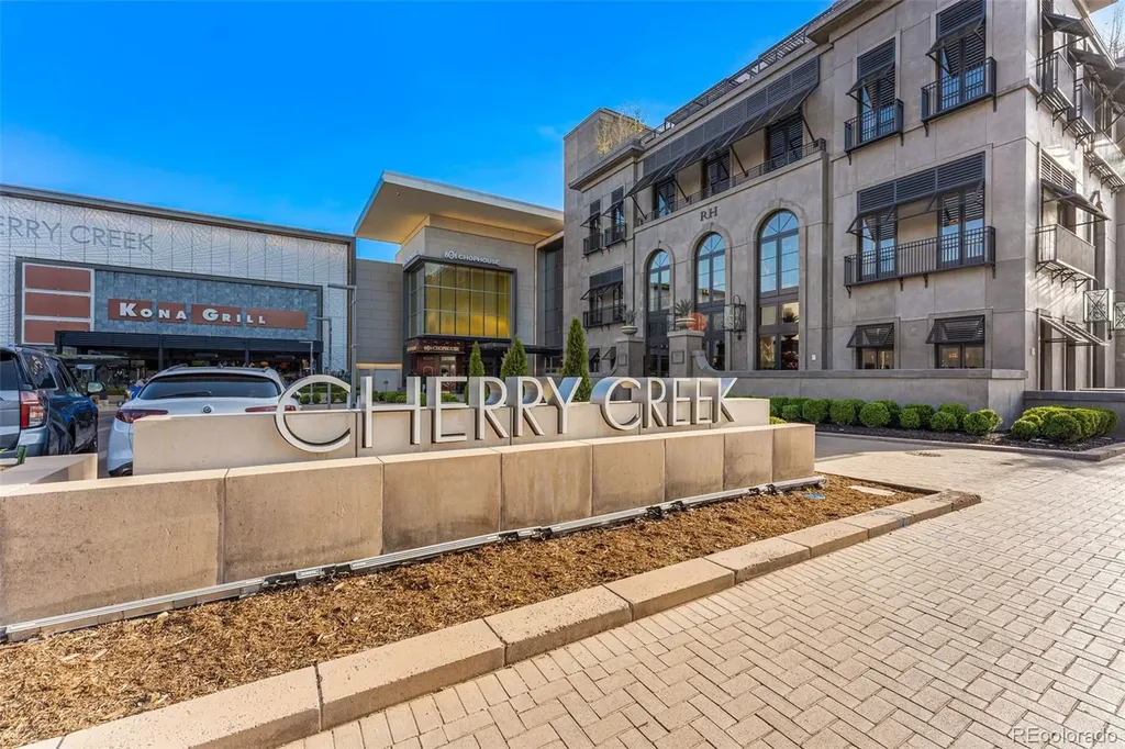 758 Elizabeth Street Denver CO 80206