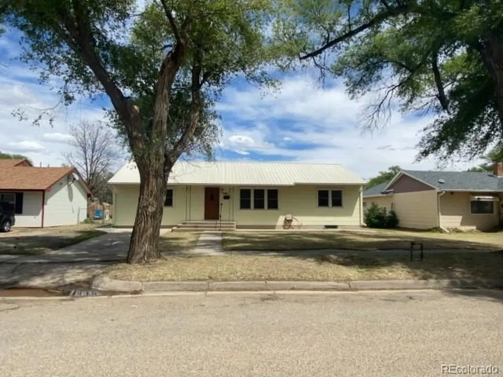 426 Poplar Avenue Las Animas CO 81054