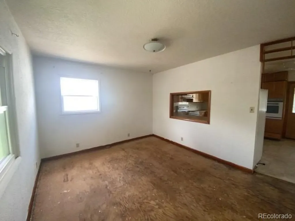 426 Poplar Avenue Las Animas CO 81054
