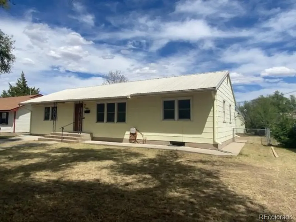 426 Poplar Avenue Las Animas CO 81054