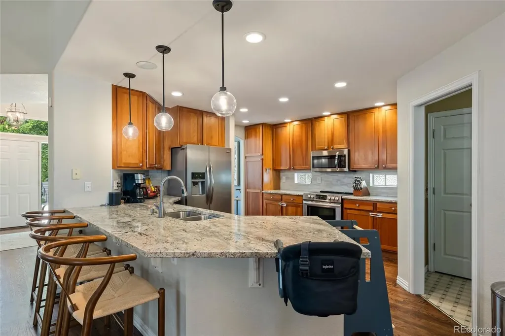 1011 S Valentia Street Denver CO 80247
