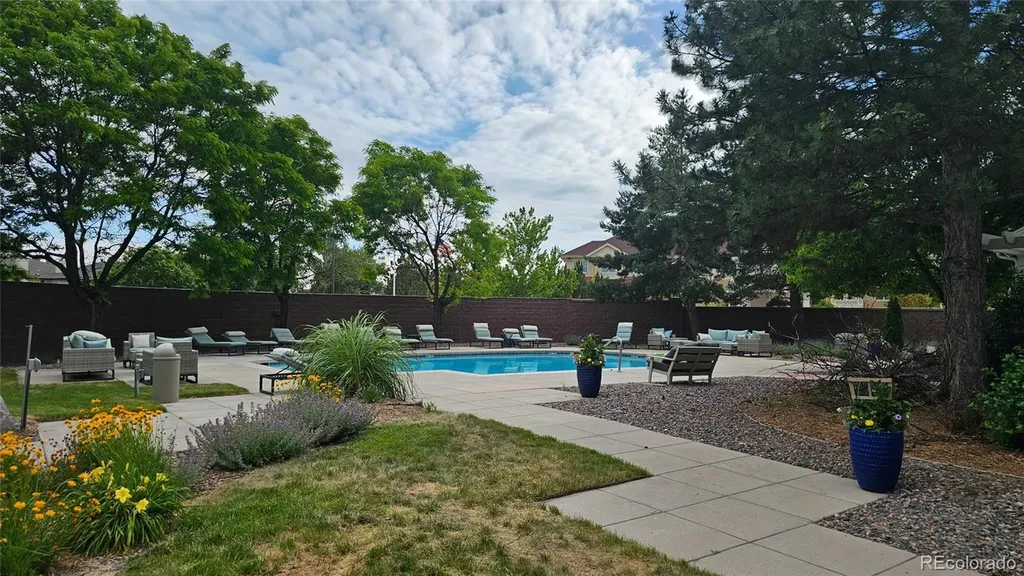1011 S Valentia Street Denver CO 80247