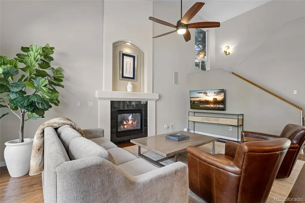 1011 S Valentia Street Denver CO 80247