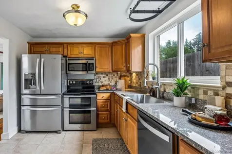 3560 N Steele Street Denver CO 80205